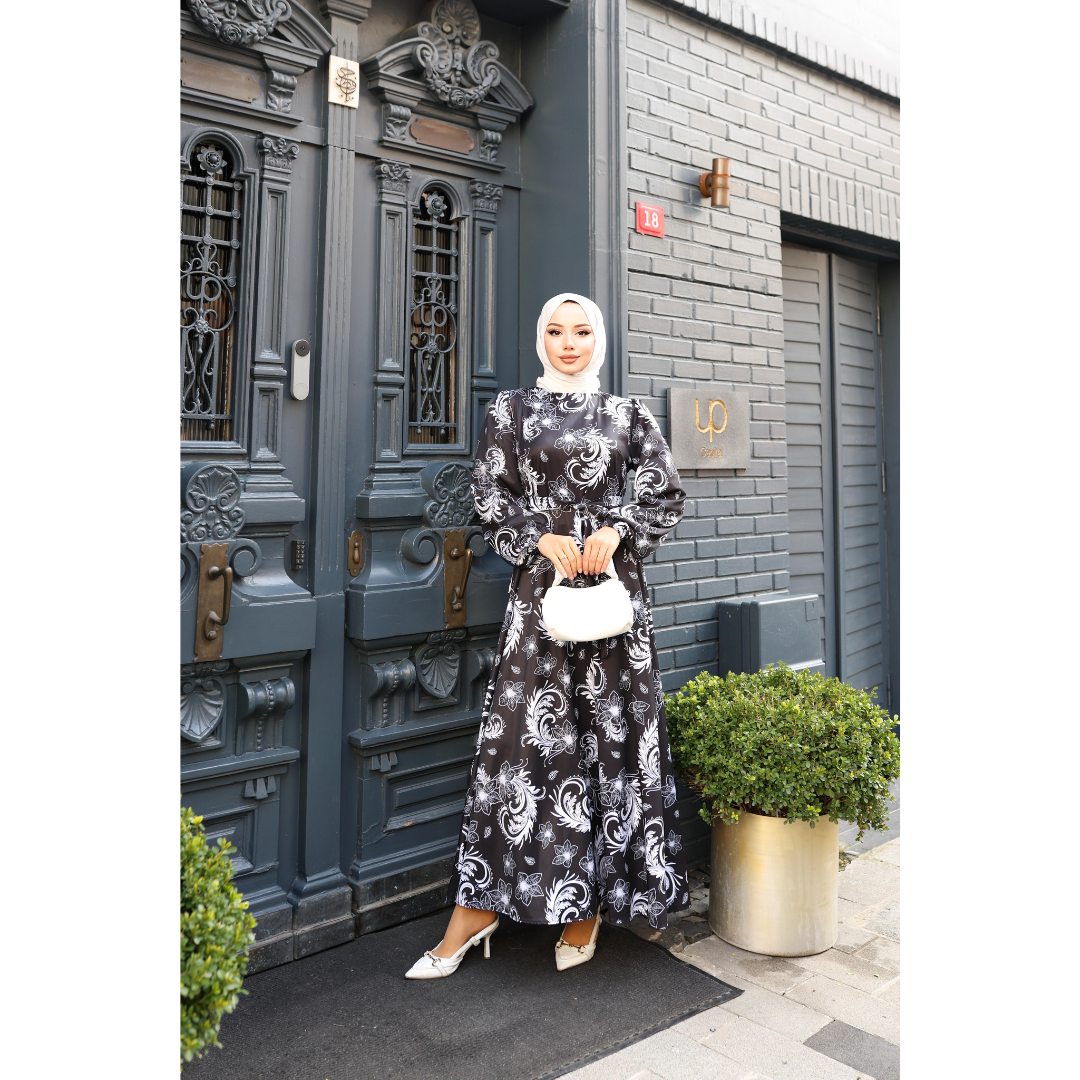 MEVA – Maxikleid mit floralem Barockmuster
