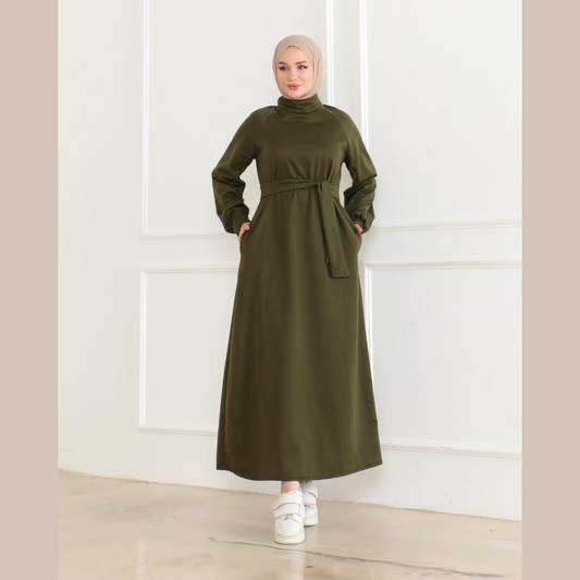 Elegantes Maxikleid mit Taillengürtel ✨