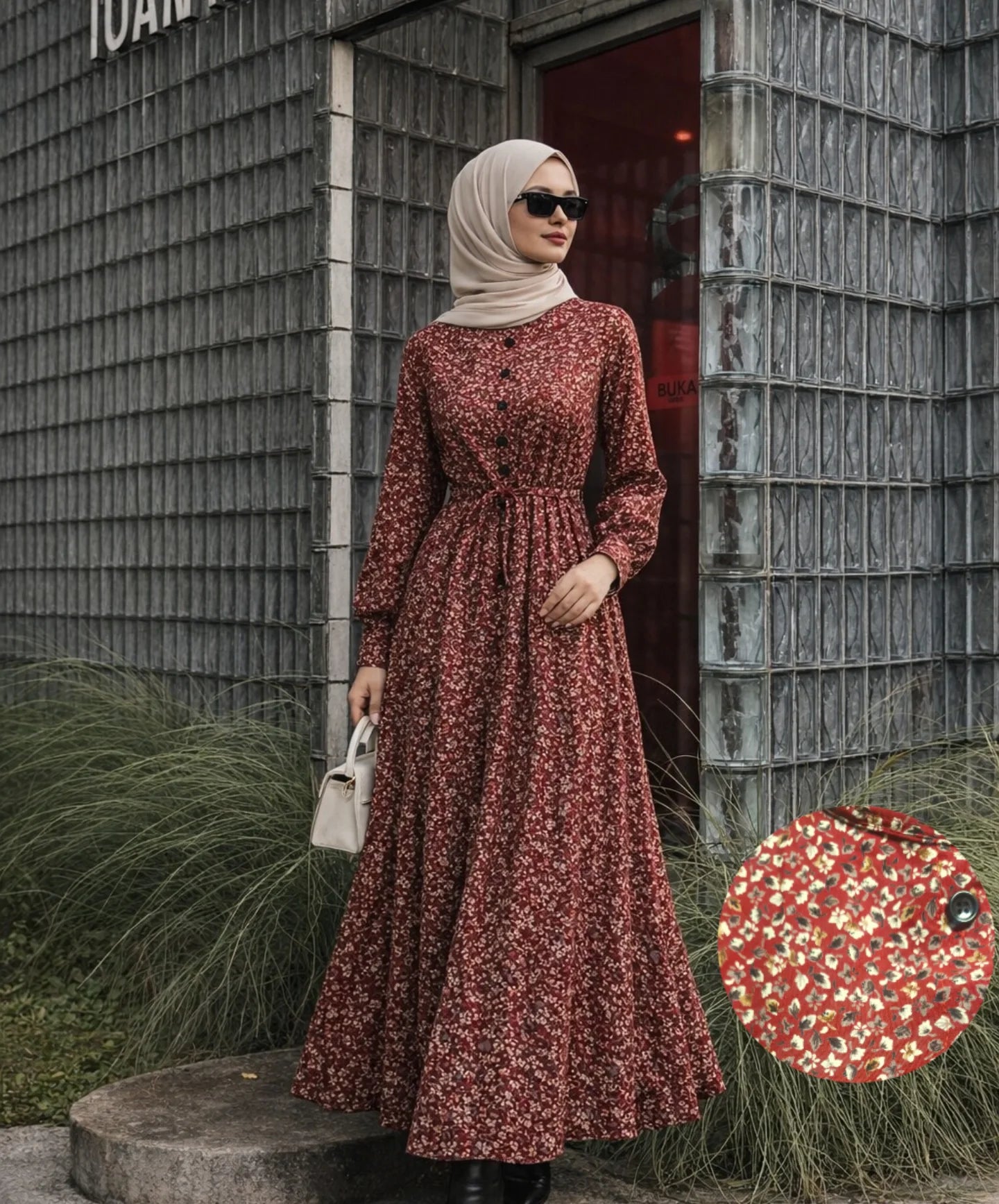 Blumenkleid mit Knopfleiste & Bindegürtel