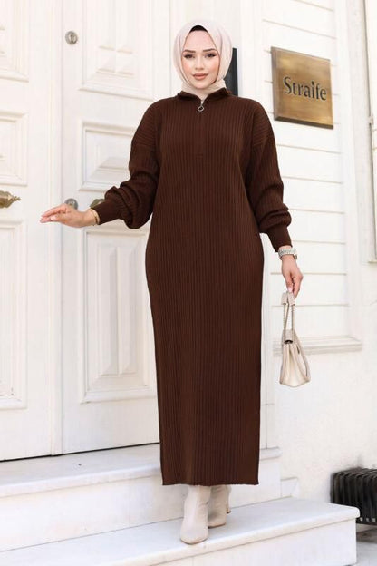 Strickkleid LINA – Minimalistische Eleganz für jeden Tag