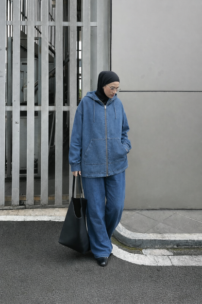 Zweiteiliges Denim Set mit Reißverschluss