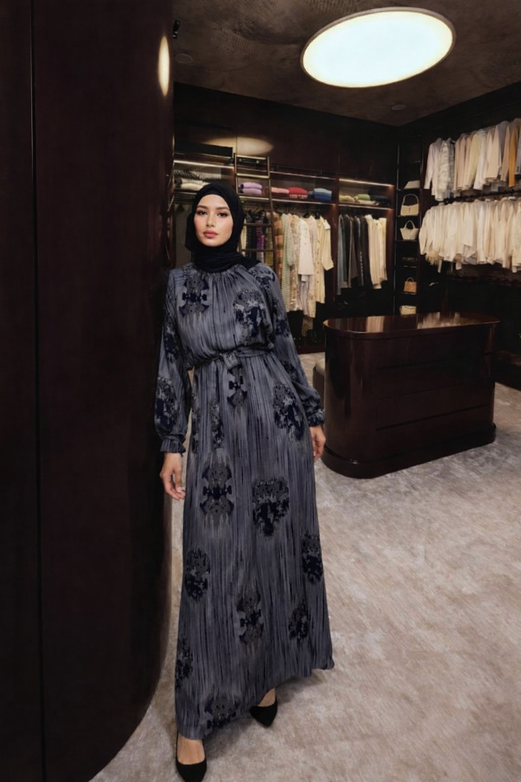 Viskon Maxikleid mit Bindegürtel – Fließend & Elegant